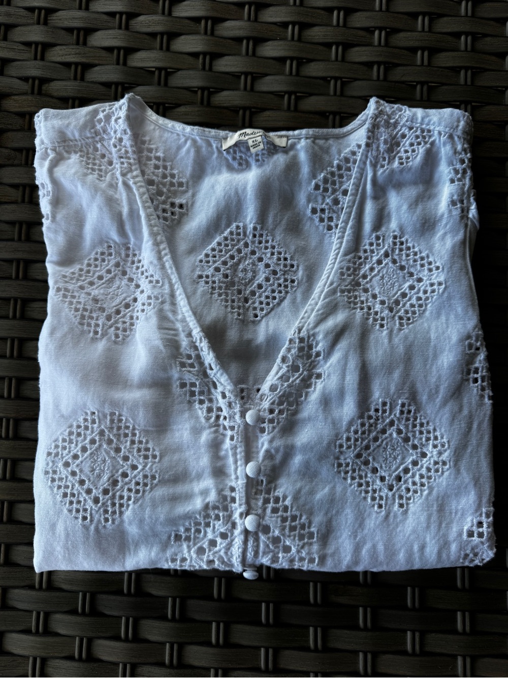 Madewell Eyelet Flutter-Sleeve Top White Linen Blend Button Front Blouse XL - Picture 15 of 15